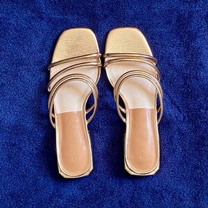 Elegant Gold Women's Sandals